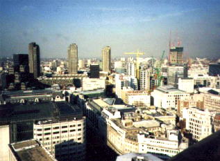 Thecity1.jpg (20731 bytes)